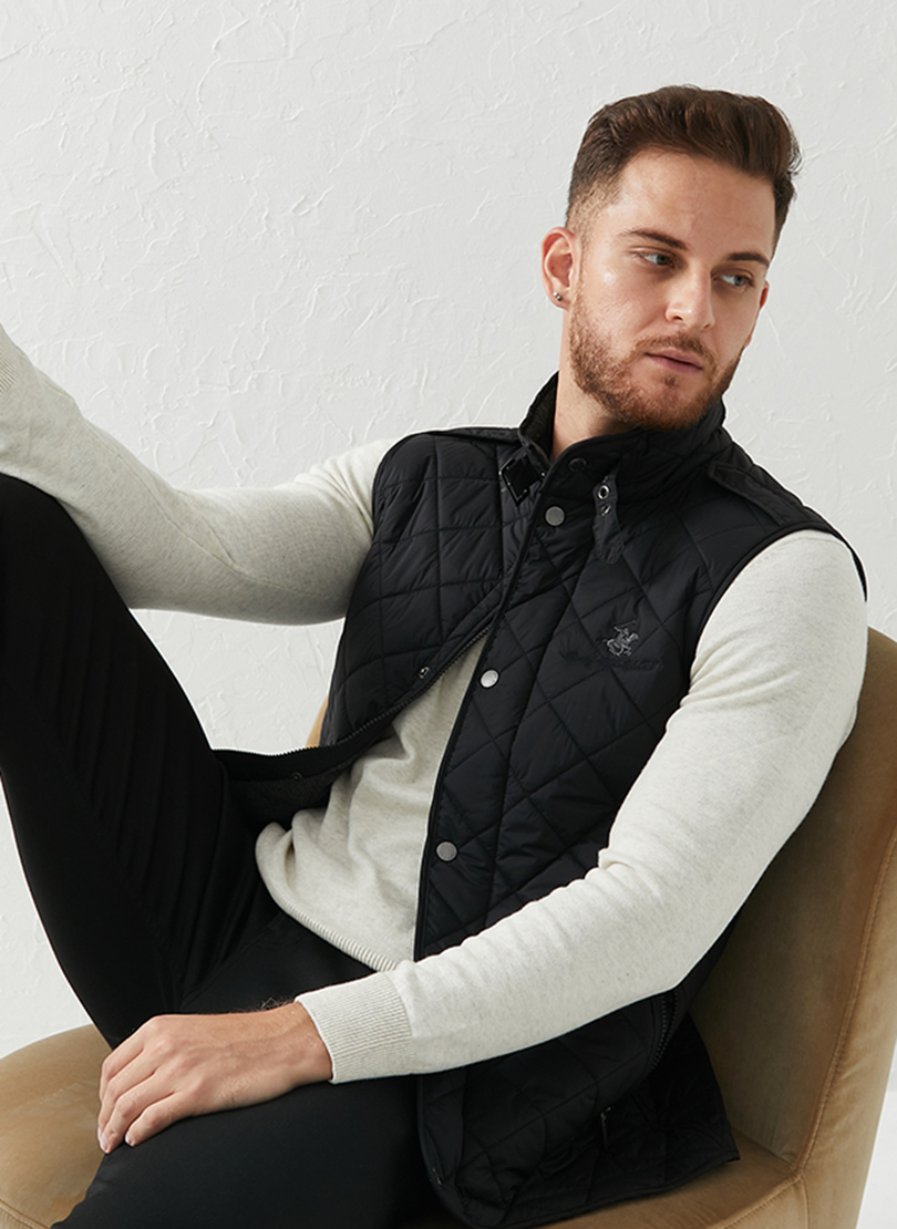 Original Prayer Mock Neck Vest